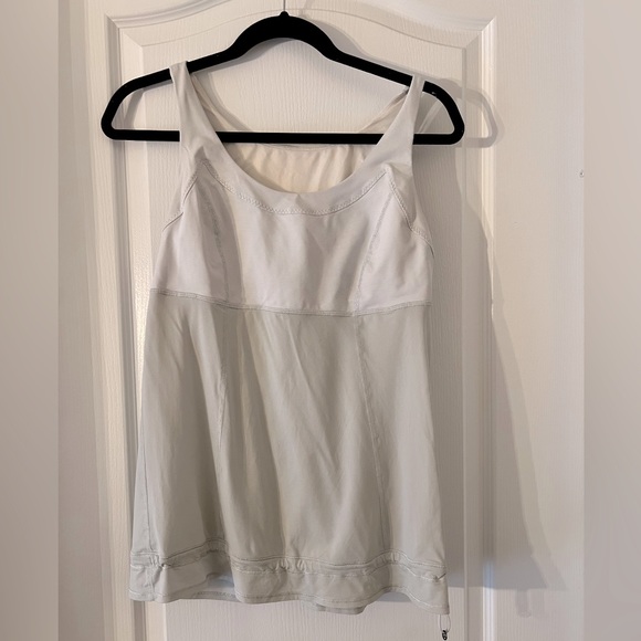 Lulu Lemon|| Tank Top Size 10 - Picture 1 of 4